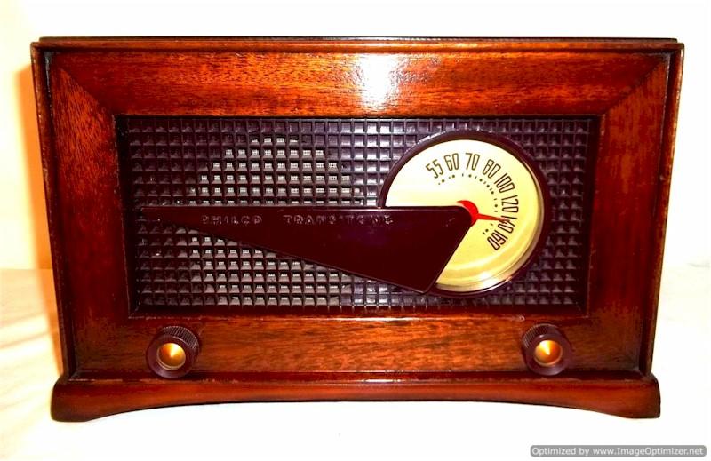 Philco 49-506 "Flying Wedge" (1949)