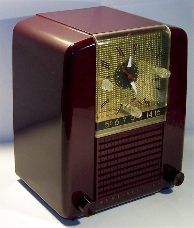 Westinghouse H-397T5 Clock Radio (1954)