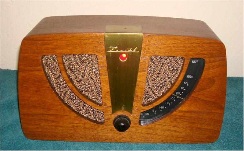 Zenith 6-D-030 (1946)