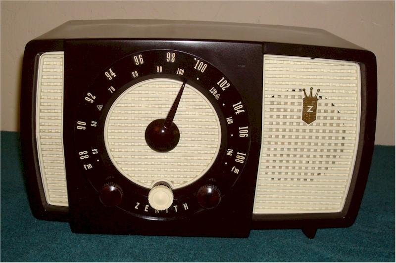 Zenith Y723 AM/FM (1956)