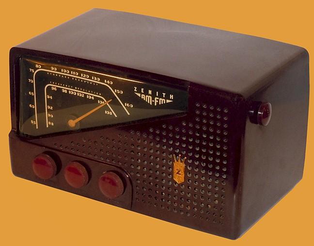 Zenith 7-H-822 AM/FM (1950)