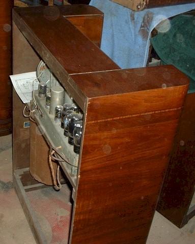 Philco 39-40 Console