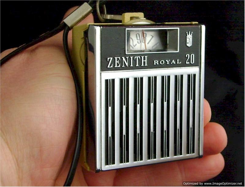 Zenith Royal 20 Micro Pocket Transistor (1968)