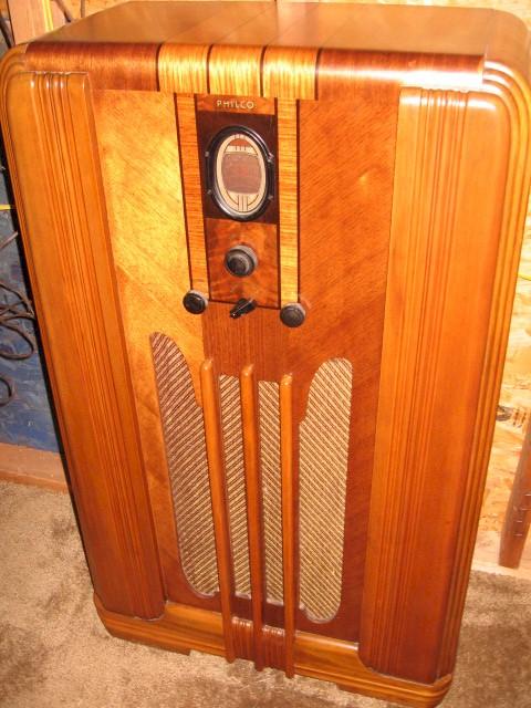 Philco 645 Console (1937)