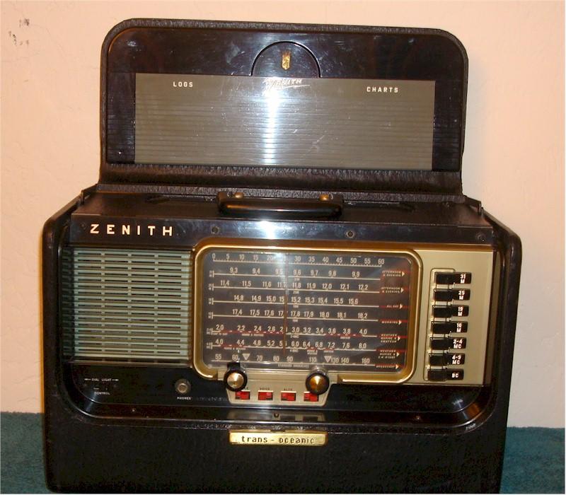 Zenith A600 Trans-Oceanic (1957)