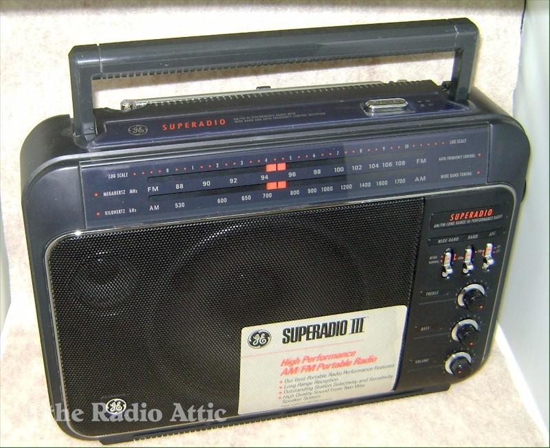 General Electric Super Radio III AM/FM