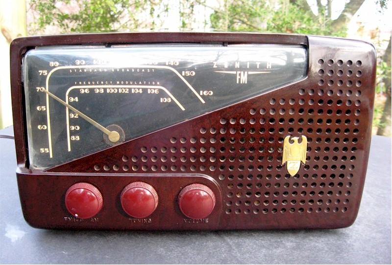 Zenith 7H822 AM/FM (1949)