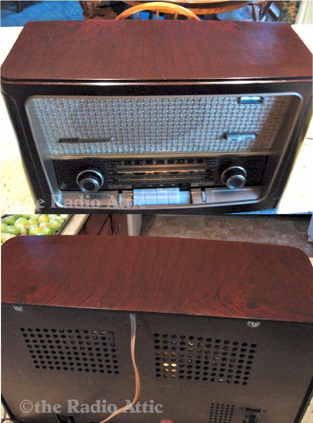 Grundig-Majestic 1070 German Radio