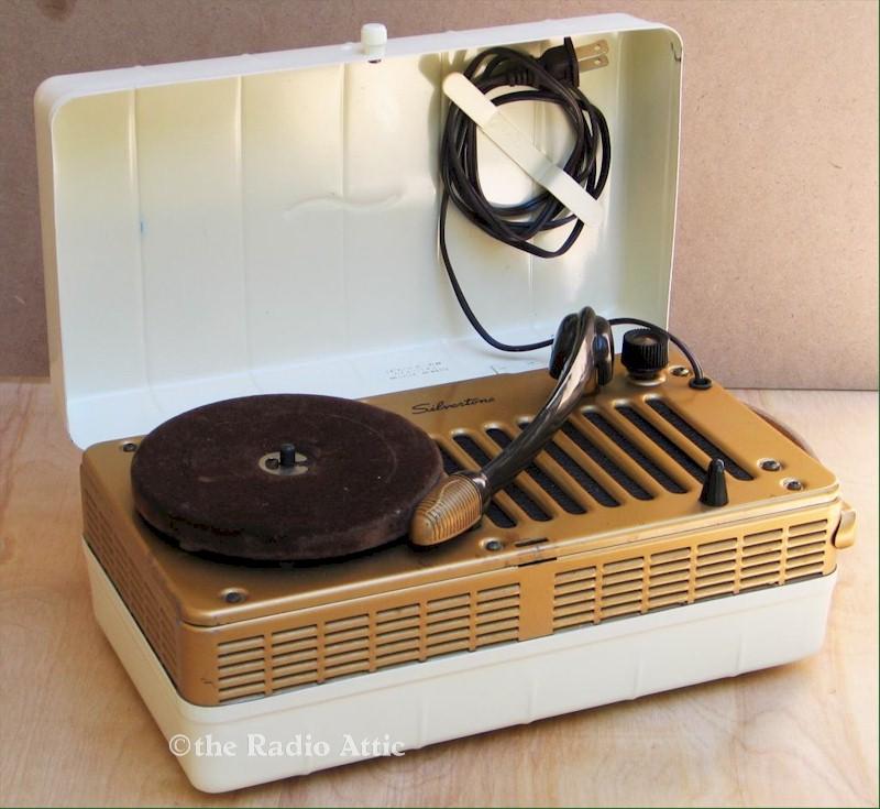 Silvertone 8148 Portable Phonograph (1948)
