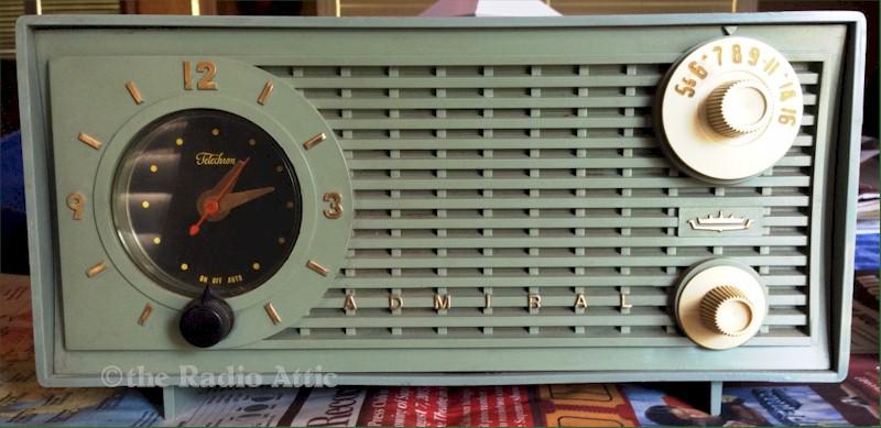 Admiral Y1189 Clock Radio