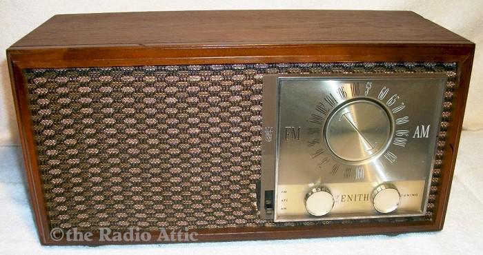Zenith M730 AM-FM (1964)