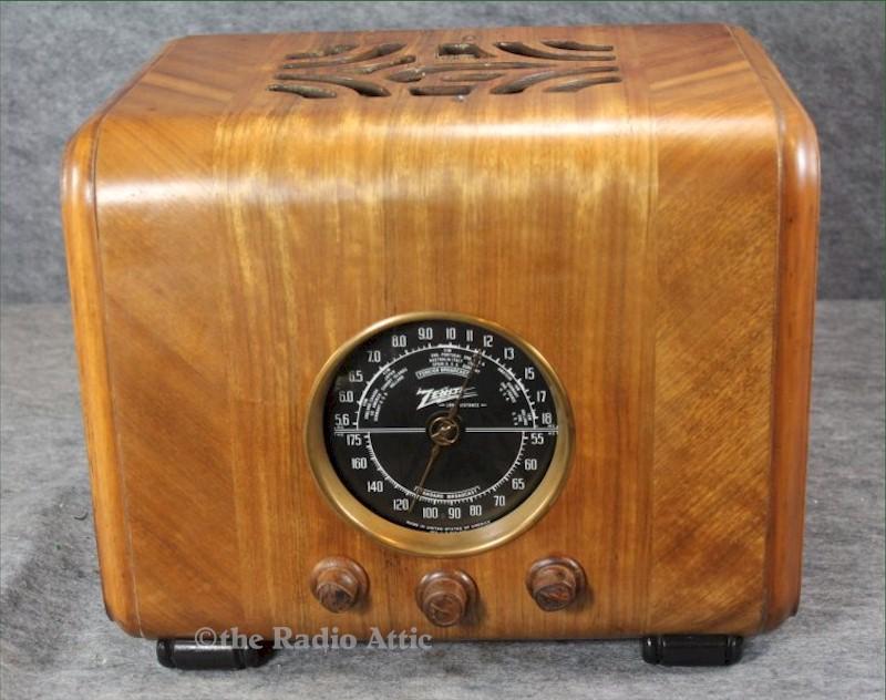 Zenith 5-J-217 Cube (1938)