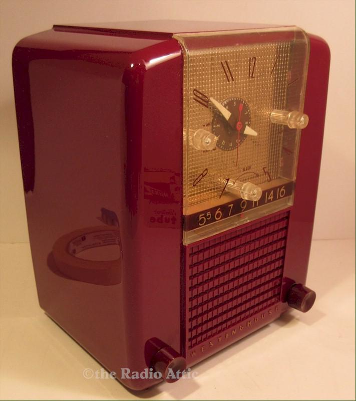 Westinghouse H-397T5 Clock Radio (1954)