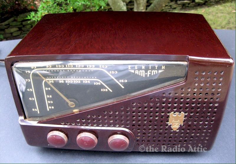 Zenith 7H822 AM/FM (1948)