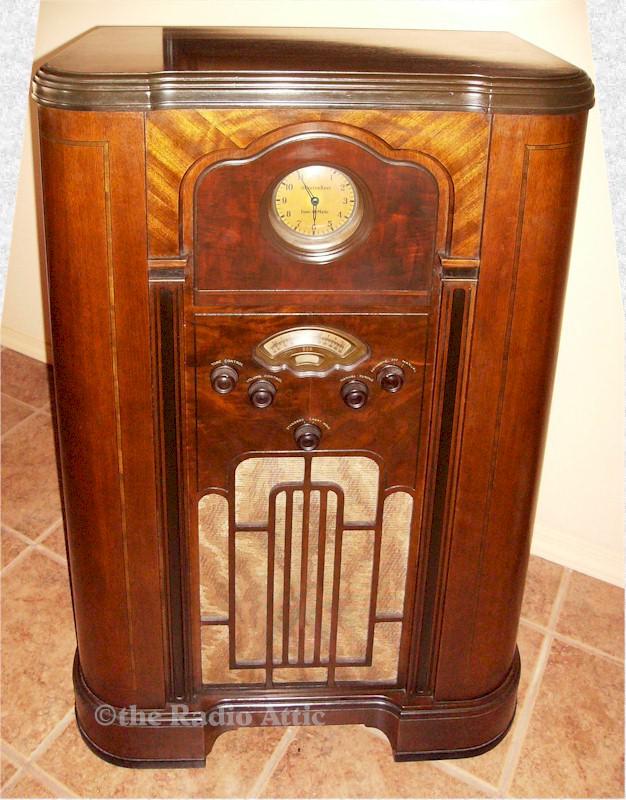 Atwater Kent 509W Console (1935)