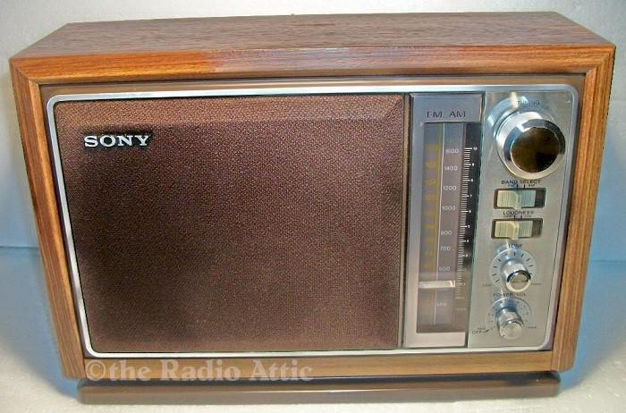 Sony ICF-9740W (1980)