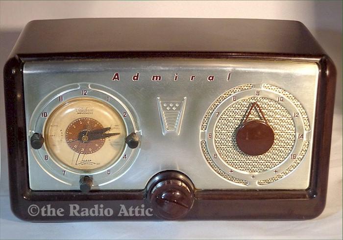 Admiral 5A32 Clock Radio (1952)