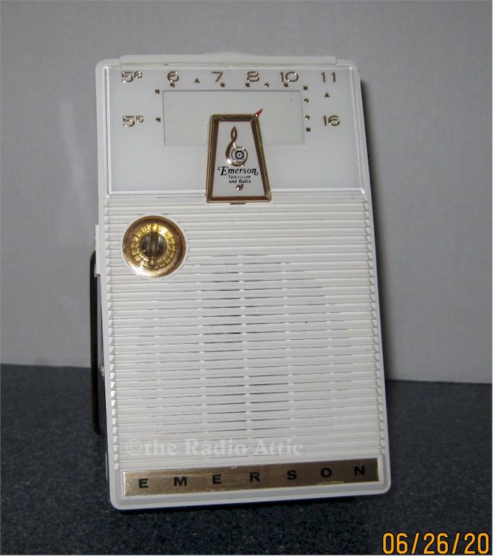 Emerson 988 Rambler Pocket Transistor (1960)