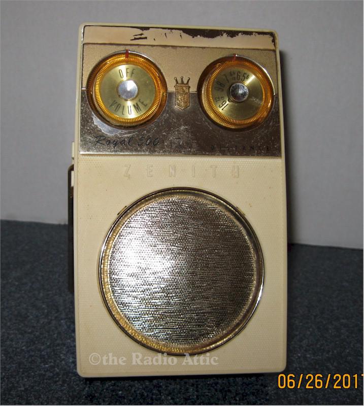 Zenith Royal 500E "Owl Eye" Pocket Transistor (1959)