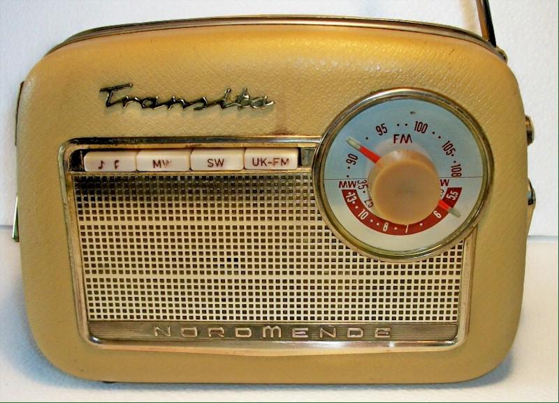 Nordmende Transita AM/FM Portable (1960)