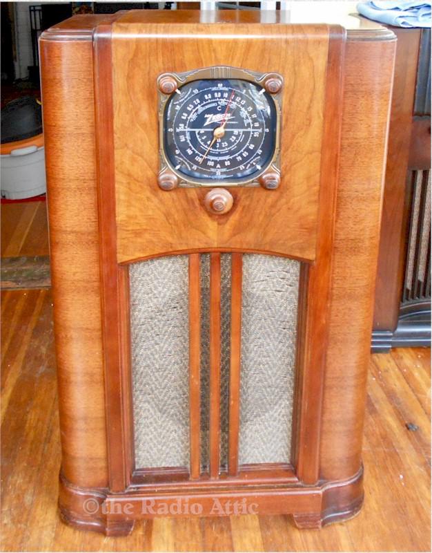 Zenith 6-S-152 Console (1937)