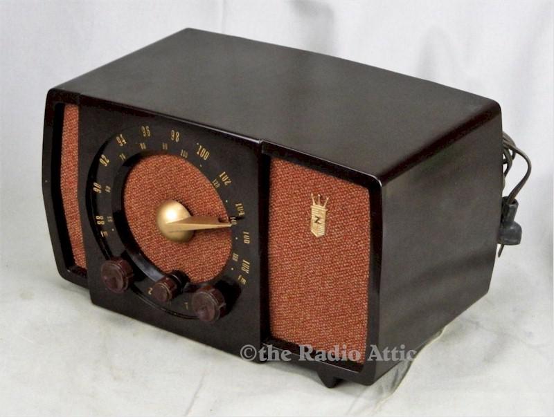 Zenith H724 AM/FM (1951)