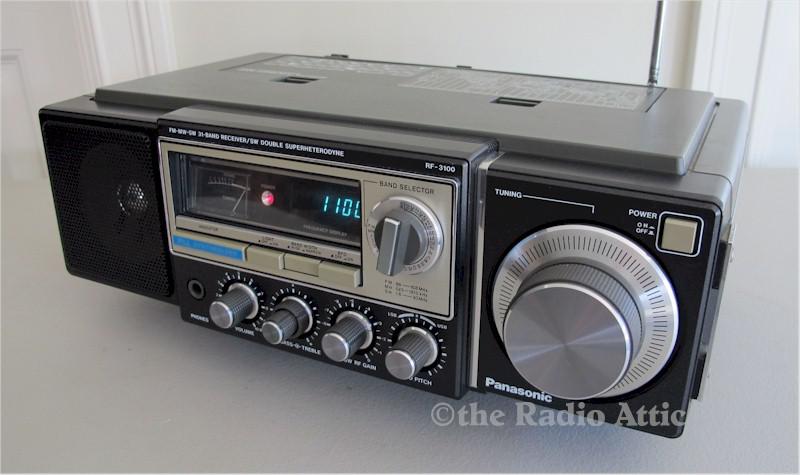 Panasonic RF-3100 (1982)