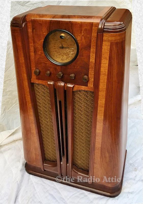 Silvertone 4586 Console (1936)