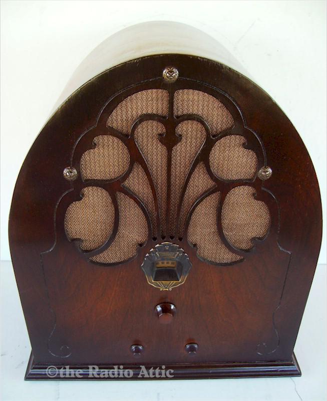 Philco 20 "Baby Grand" Cathedral