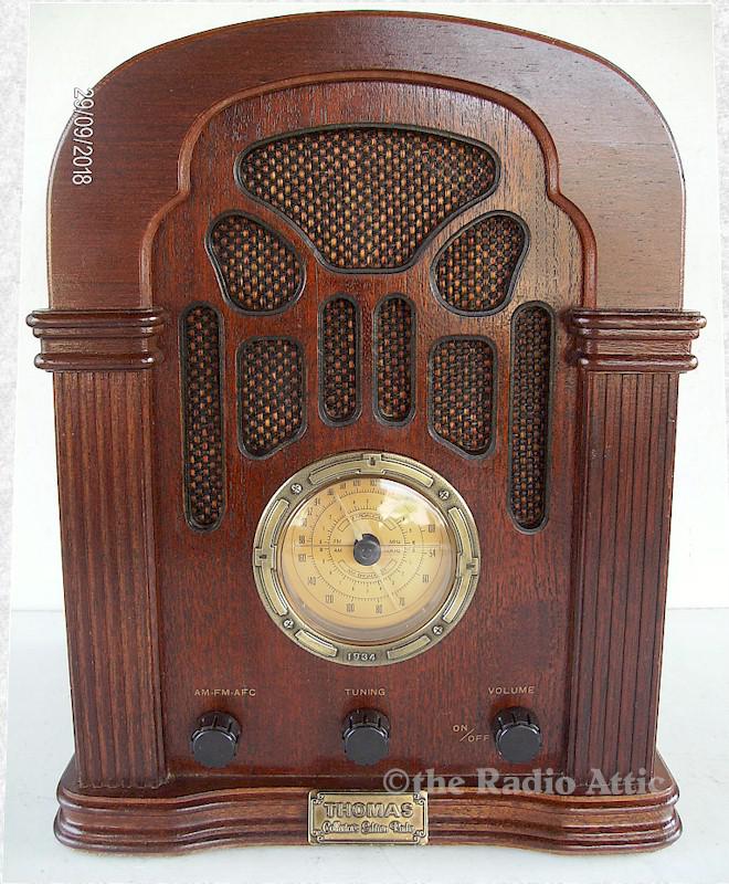Thomas 411 Collector's Edition Radio
