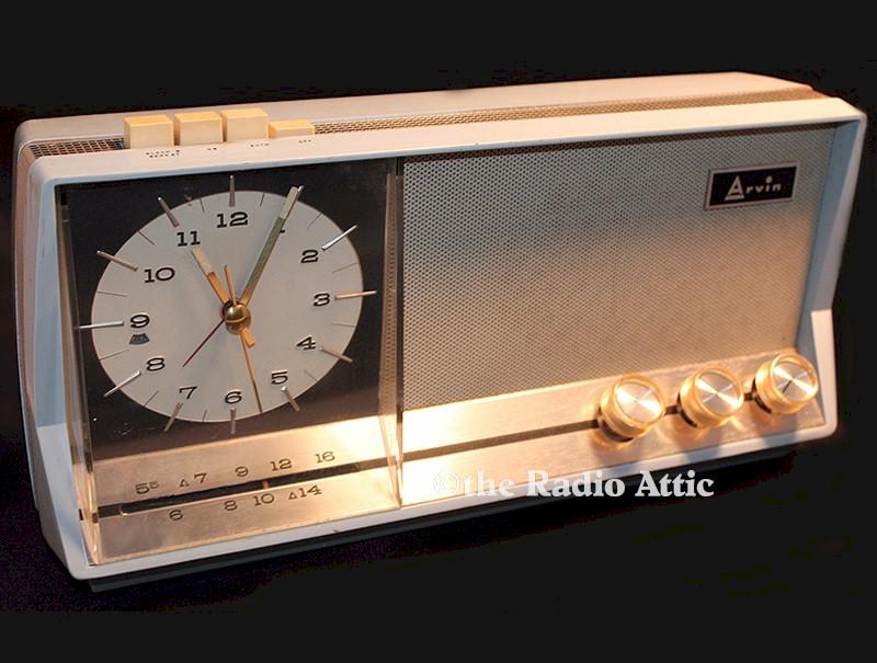 Arvin 50-R-65 Clock Radio (1960)