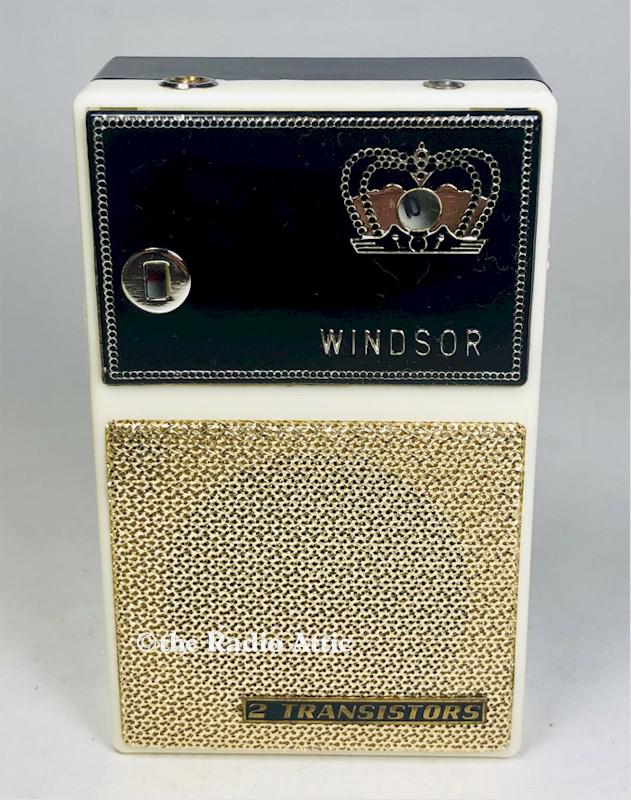 Windsor Boy's Radio w/Box (Japan)