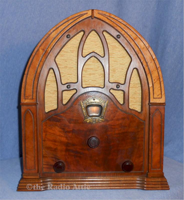 Crosley 158 "Septet" Cathedral (1932)