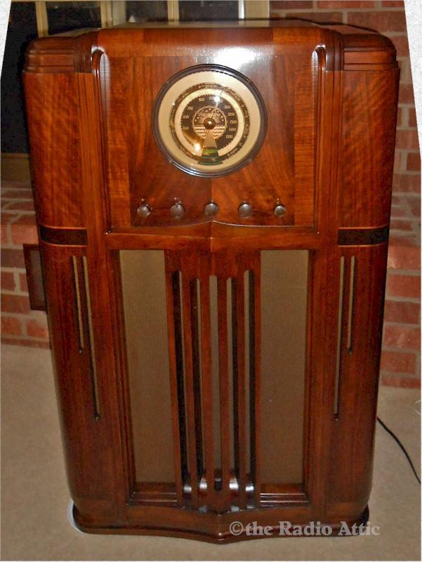 Silvertone 4590 Console (1936)