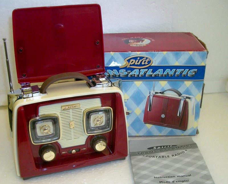 Spirit Trans-Atlantic AM/FM Portable Radio