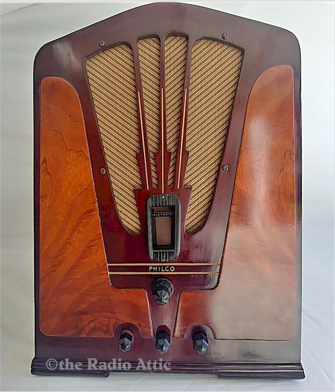 Philco 16B Tombstone (1935)