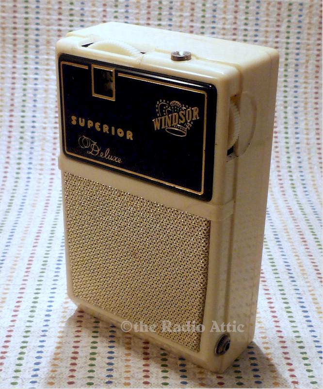 Windsor 15066 Boy's Radio