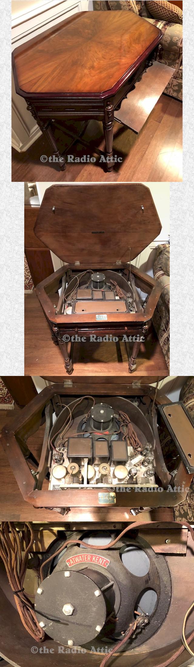 Atwater Kent 55 "Kiel Table Radio" (1929)