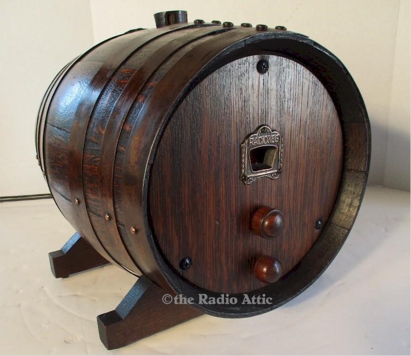 R.K. Radio Labs 6 "Radio Keg" (1933)