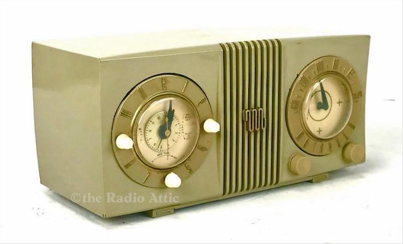 Motorola 51C Clock Radio (1954)
