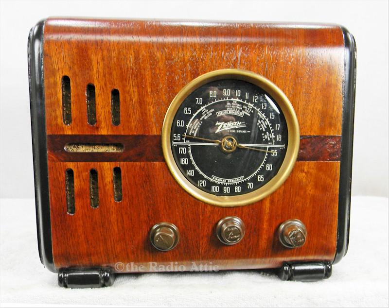 Zenith 5-S-218 "Cube" (1938)