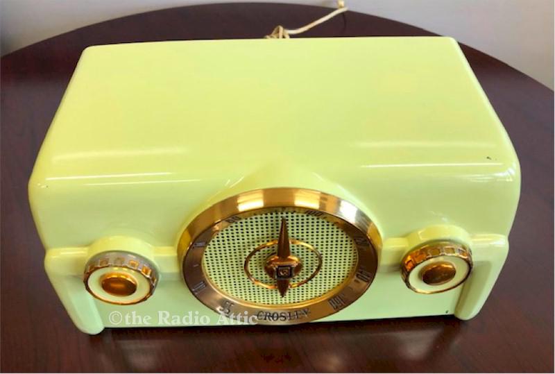 Crosley 10-137 "Color Radio" (1950)
