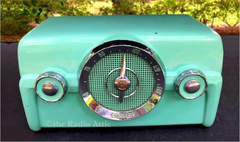 Crosley 10-139 "Color Radio" (1950)