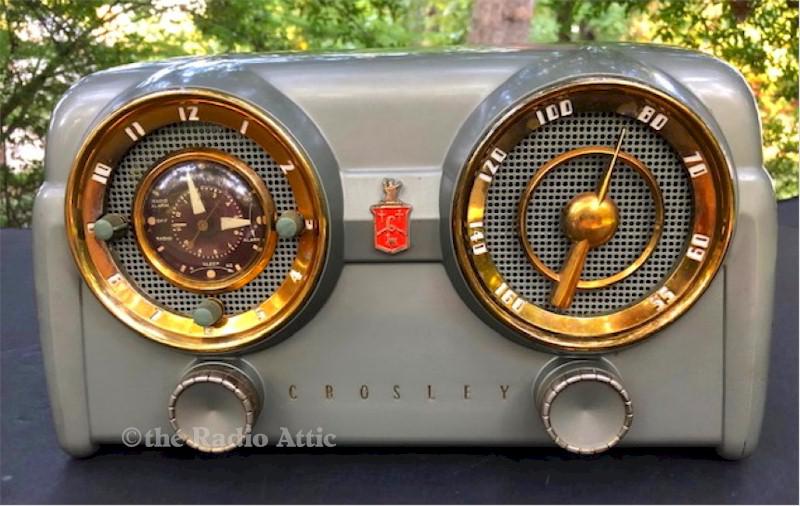 Crosley D-25-GN Clock Radio (1953)