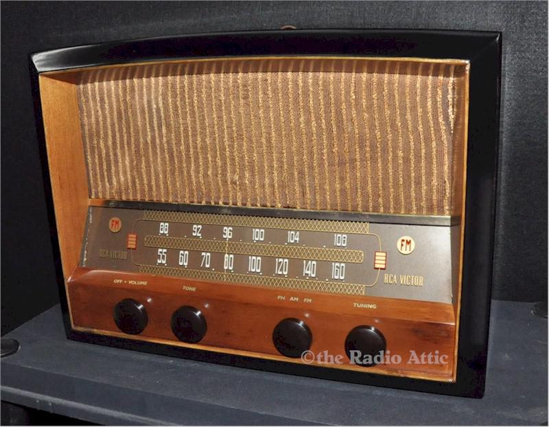 RCA 68R3 AM/FM (1946)