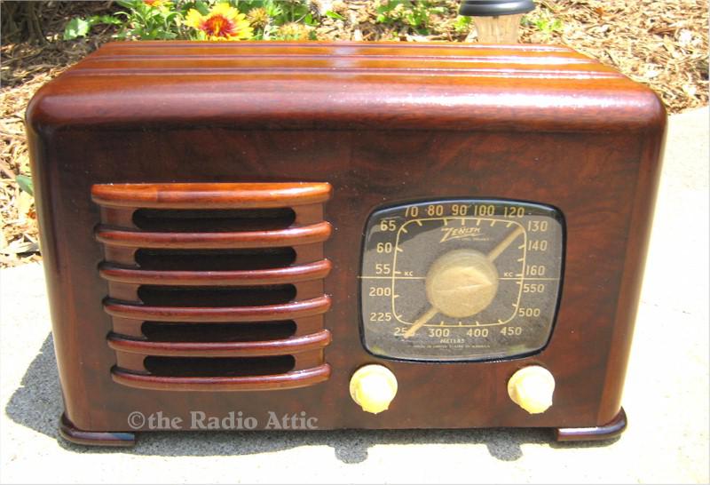 Zenith 6-D-525 "Toaster" (1941)