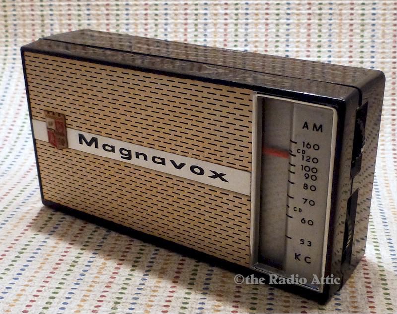 Magnavox AM-64