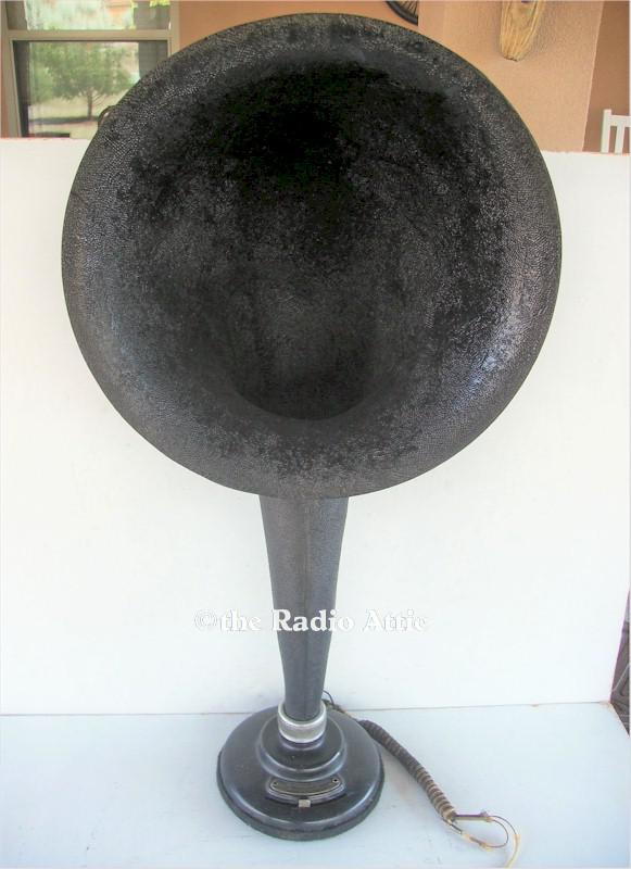 Radiola UZ-1325 Loud Speaker