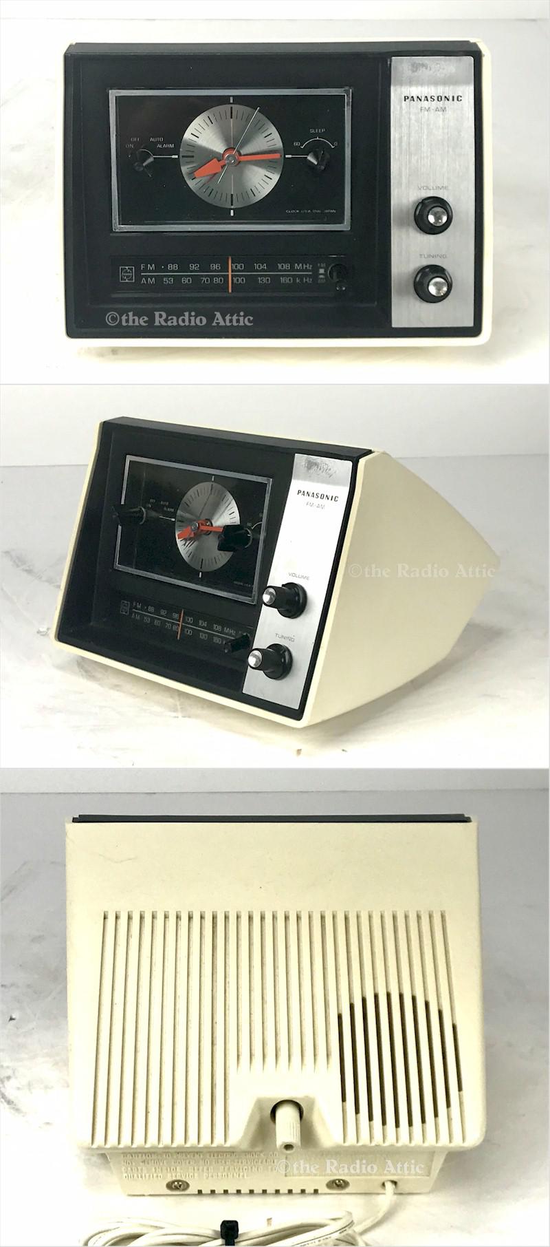 Panasonic AM/FM Clock Radio (1970)