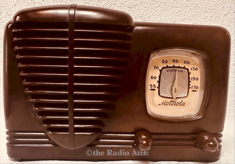 Motorola 51A "Drive-In Speaker" (1939)